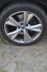 Bosch Aquatak 130 Hochdruckreiniger verschmutzer Reifen