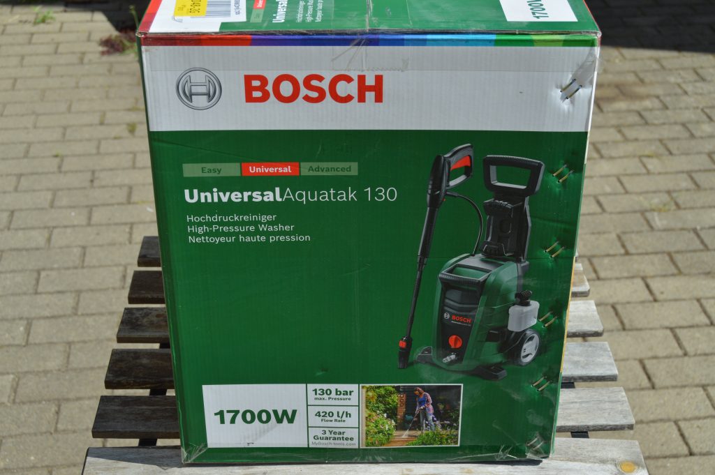 Bosch Aquatak 130 Hochdruckreiniger von hinten