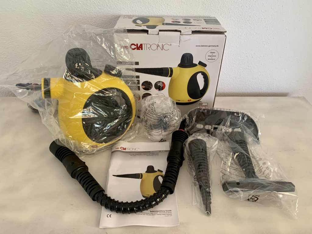 Clatronic DR 3653 Handdampfreiniger ausgepackt mit Zubehör in Schutzfolie