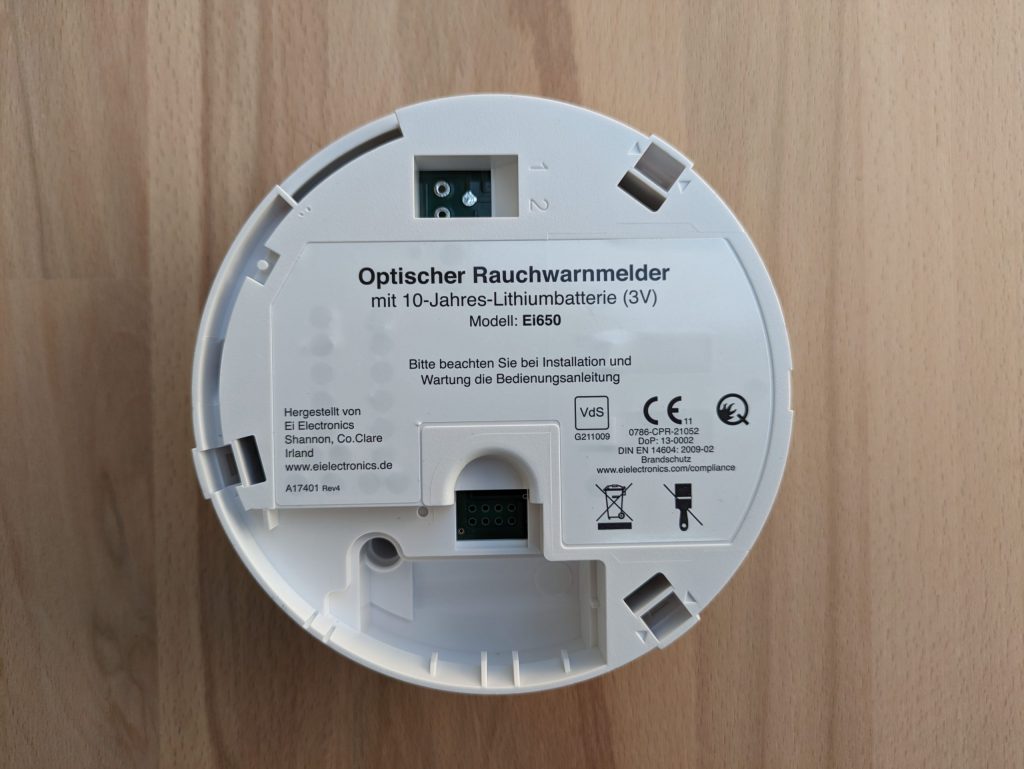 Ei Electronics Ei650 Rauchmelder von hinten