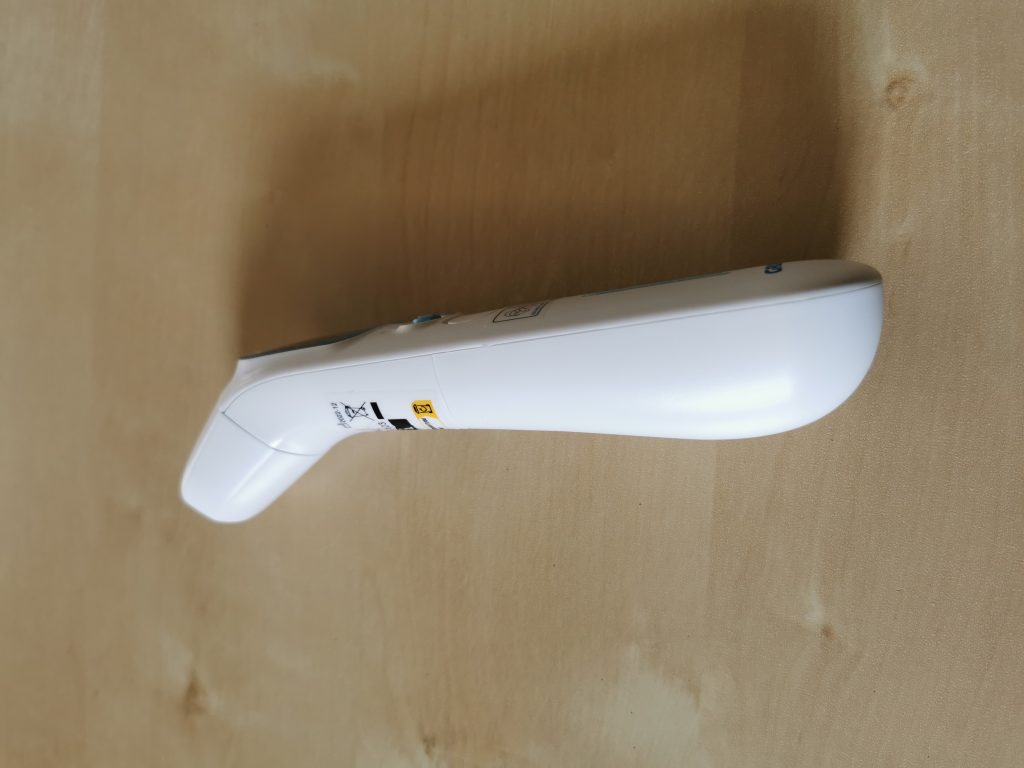 Grundig Infrarot 20021 Fieberthermometer Seitenansicht