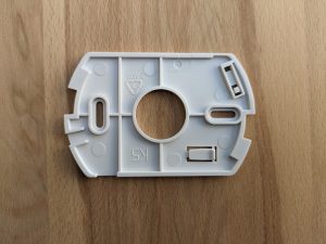 Halterung des Brennenstuhl RM L 3100 Rauchmelders