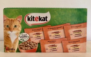 Kitekat Bunte Vierfalt in Sauce Katzenfutter Karton von vorne