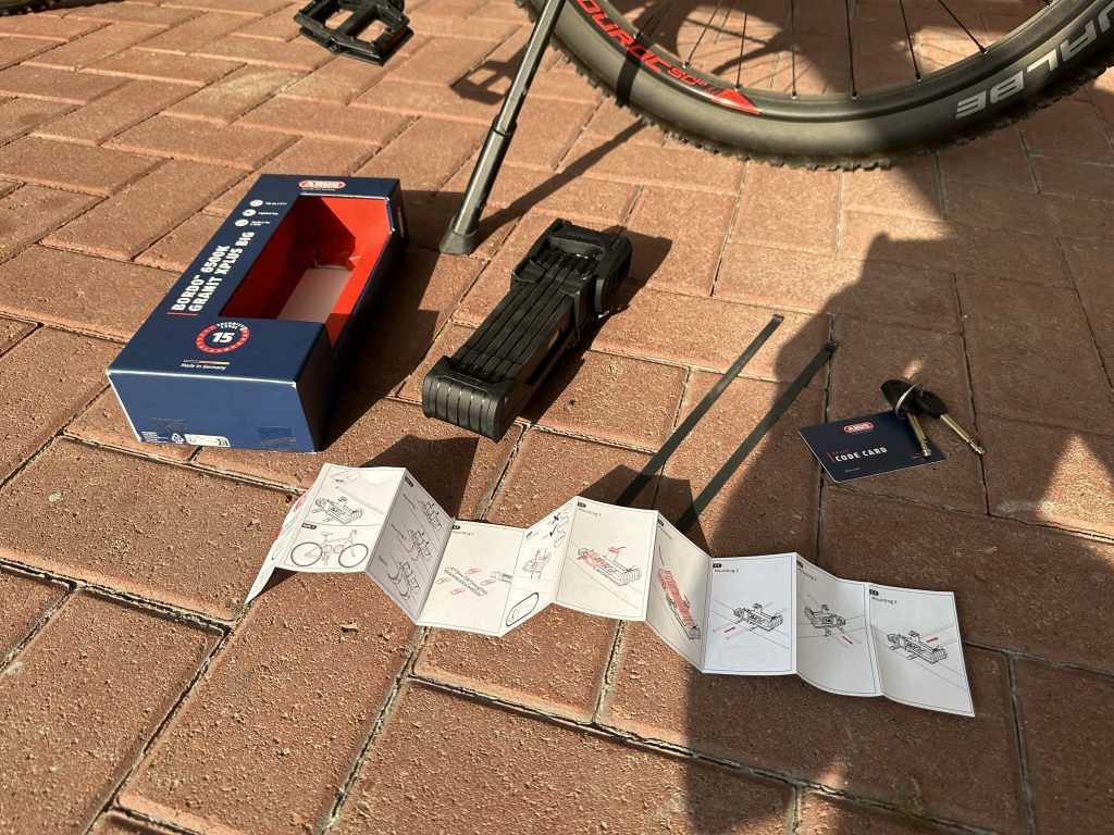 Fahrradschloss in Originalverpackung mit Lieferumfang