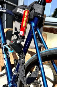 Fahrradschloss am Fahrrad angeschlossen