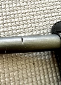 Leichte Spuren nach dem Bolzenschneider-Test sichtbar