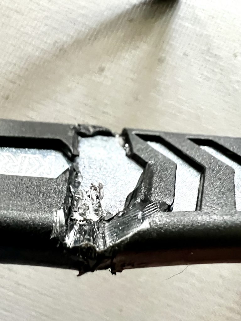 Schlossstab nach dem Bolzenschneider-Test