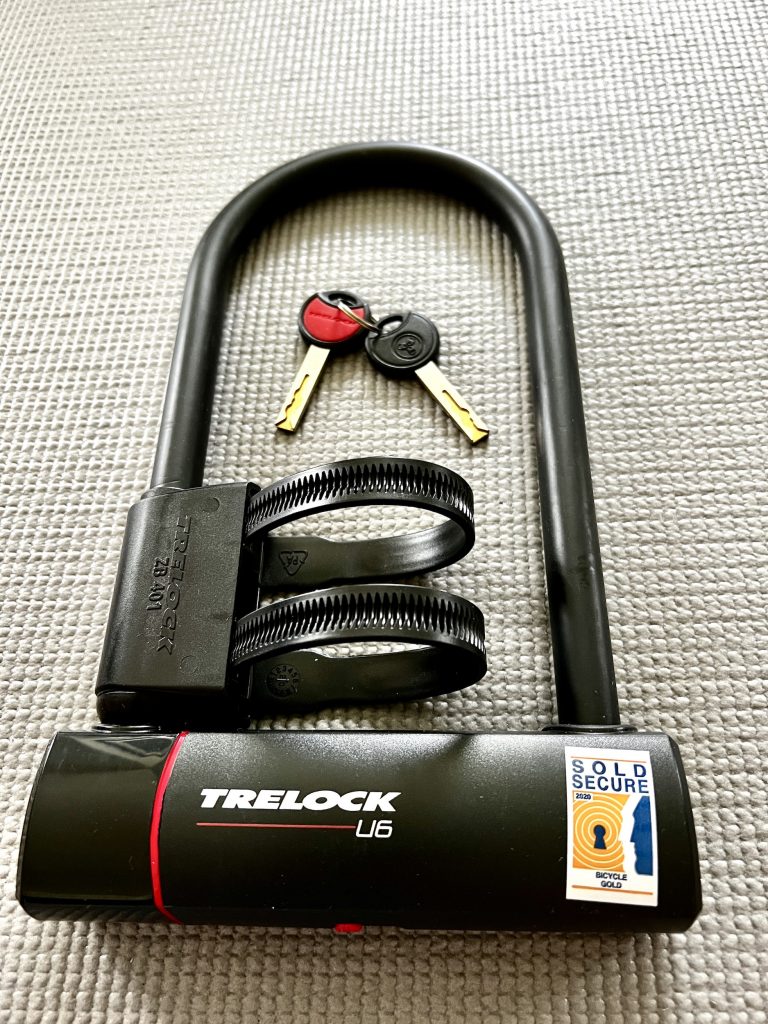 Fahrradschloss in Originalverpackung mit LSchlüsseln und Kabelbinder