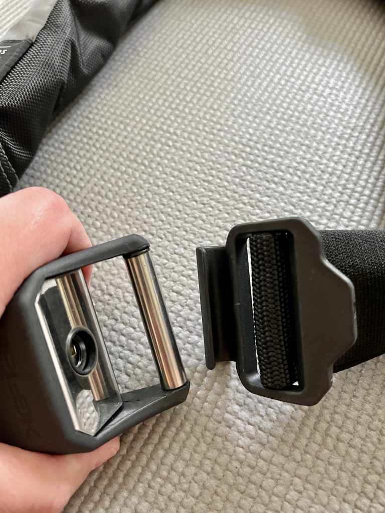 Transportschnalle aus der Nähe