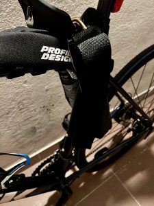 Fahrradschloss am Fahrrad angeschlossen