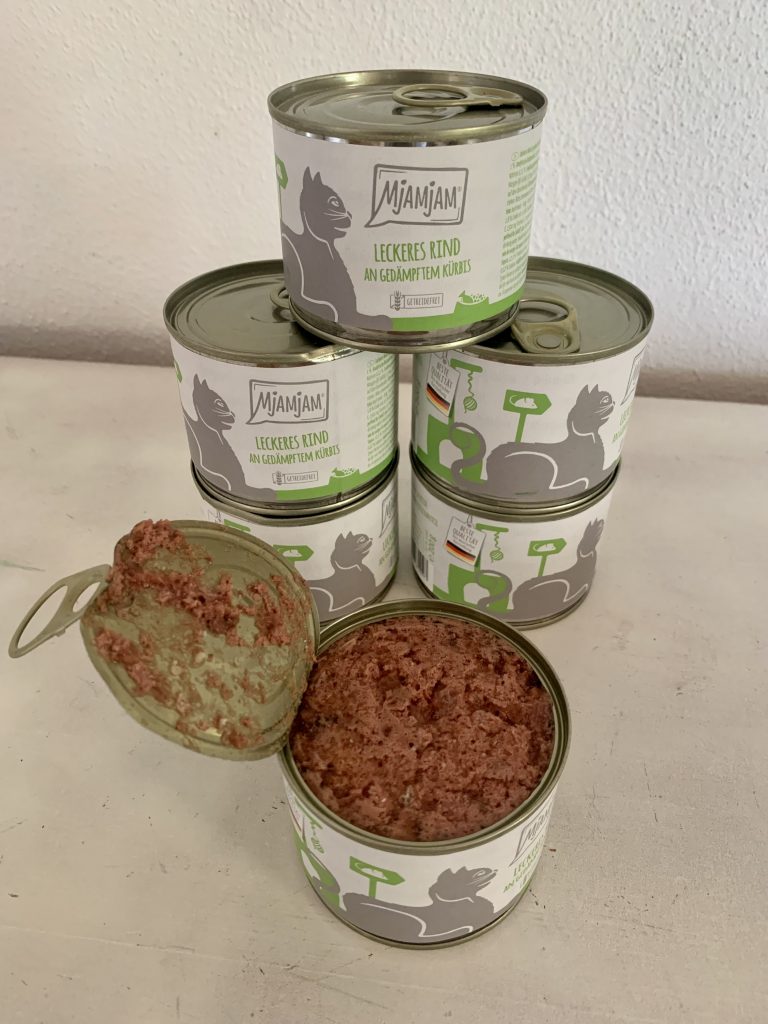 MMjAMjAM Mixpaket 3 Katzenfutter - geöffnete Dose