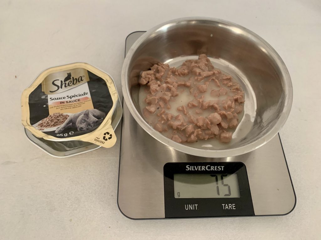 Sheba Sauce Spéciale in Sauce Putenhäppchen in heller Sauce Katzenfutter Gewicht Inhalt ohne Schale