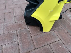 Kärcher K5 Hochdruckreiniger Steckplatz für die Rollen