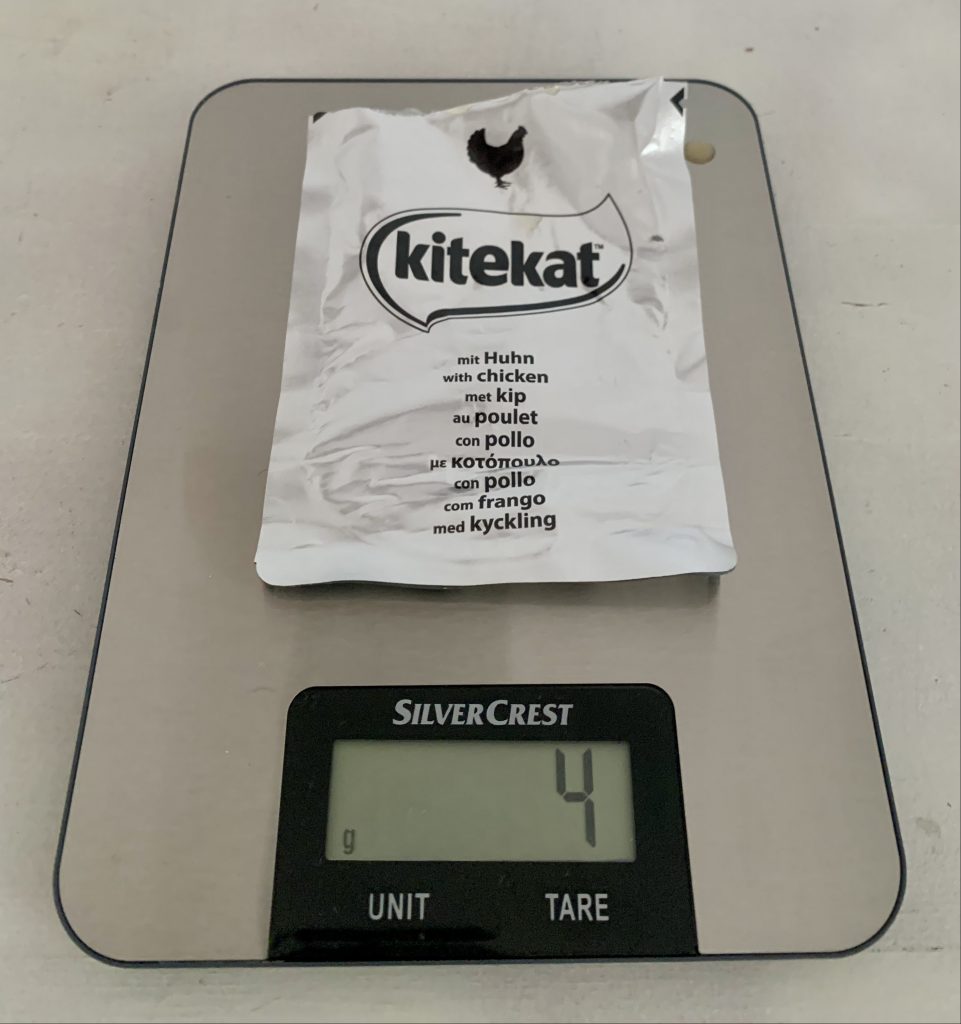 Kitekat Bunte Vierfalt in Sauce Katzenfutter Gewicht leere Verpackung