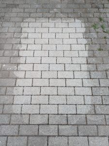 Kränzle K 1050 TS Hochdruckreiniger Gehweg nach der Reinigung