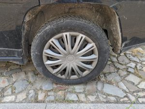 Kränzle K 1050 TS Hochdruckreiniger Reifen vor der Reinigung