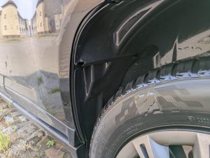 Kränzle K 1050 TS Hochdruckreiniger hinterer Radkasten nach der Reinigung