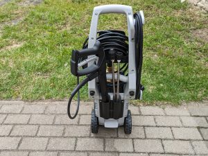 Kränzle K 1050 TS Hochdruckreiniger von hinten mit Düsen und Pistole