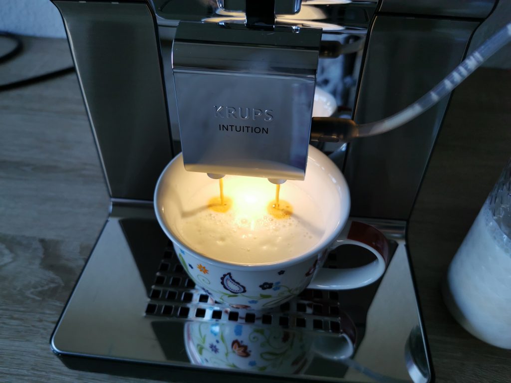 Krups Intuition Experience Plus Kaffeevollautomat Cappuccino