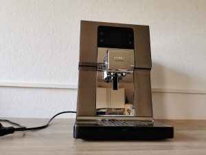 Krups Intuition Experience Plus Kaffeevollautomat Frontansicht