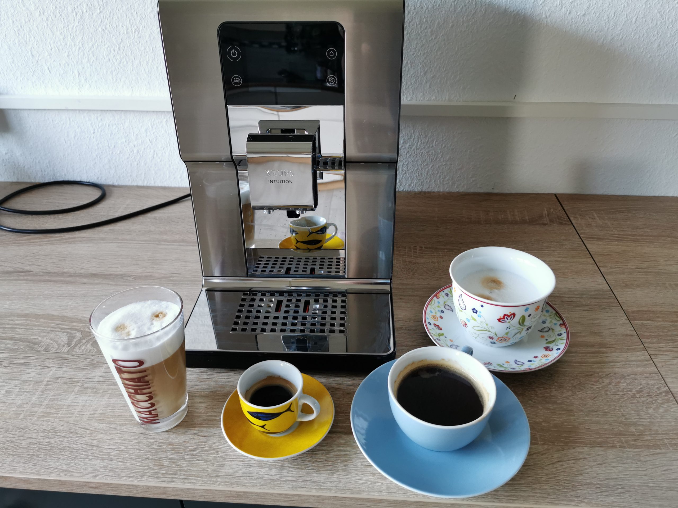 Krups Intuition Experience Plus Kaffeevollautomat Kaffeegetraenke