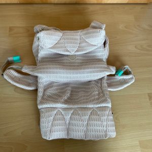 Najell Rise Babytrage Vorderansicht