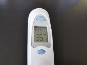 Sanitas SFT53 Fieberthermometer Messung 2