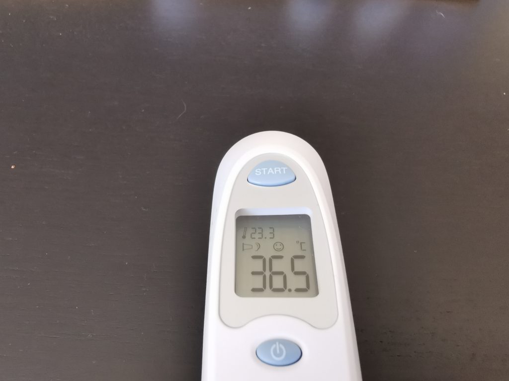 Sanitas SFT53 Fieberthermometer Messung 5