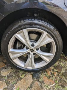Scheppach HCE 1650 Hochdruckreiniger gereinigter Reifen