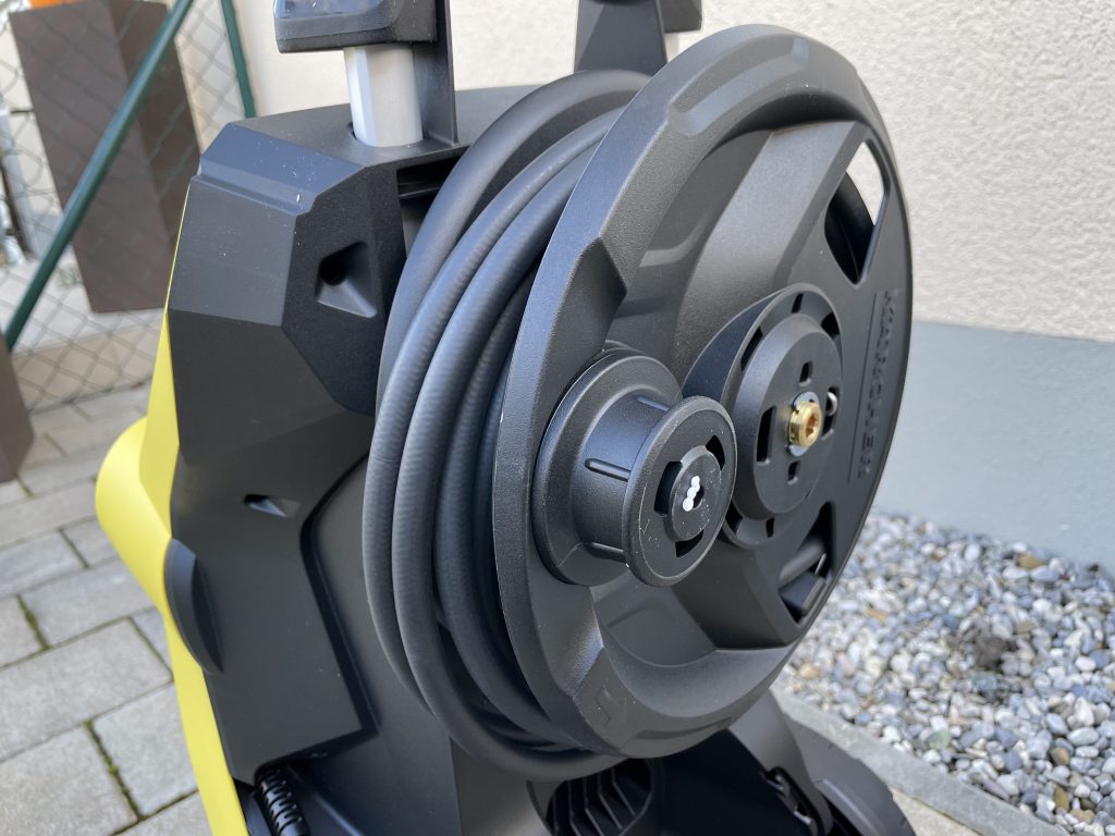 Schlauchtrommel des Kärcher K7 Hochdruckreinigers von hinten