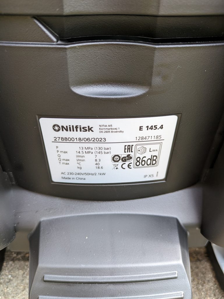 Typschild des Nilfisk E 145.4-9 X-TRA PAD Hochdruckreinigers