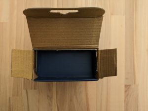 Verpackung des Abus RWM 150 Rauchmelders geöffnet