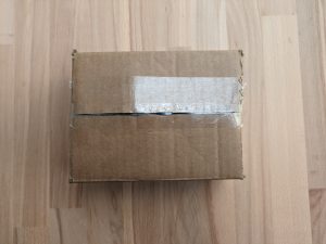 Verpackung des Aegislink S500 Rauchmelders von oben