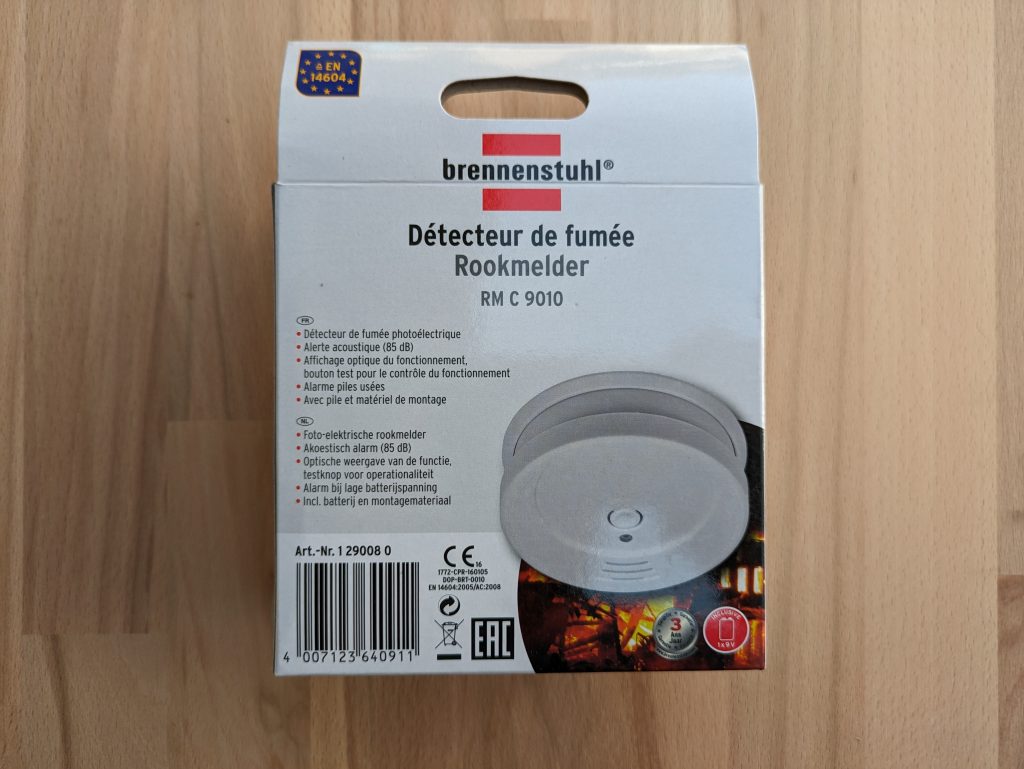 Verpackung des Brennenstuhl RM C 9010 Rauchmelders von hinten