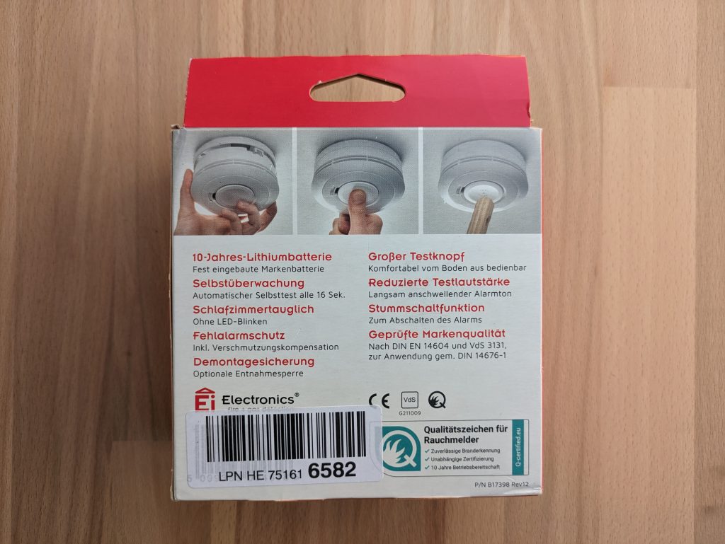 Verpackung des Ei Electronics Ei650 Rauchmelders von hinten