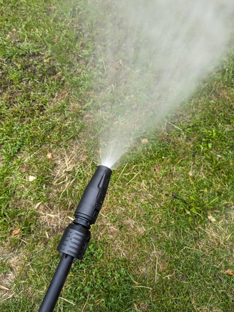 Verstellbare Düse des Eziclean® Hydroforce 165 Hochdruckreinigers Flachstrahl