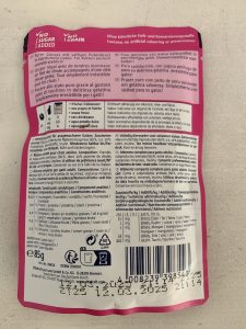 Vitakraft Poésie Délice Meat Selection mit Pute Katzenfutter Verpackung mit Inhalt von hinten
