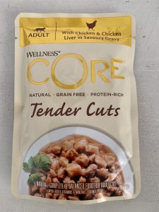 Wellness CORE Tender Cuts Chicken Selection Multipack Katzenfutter Huhn und Hühnerleber Beutel von vorne