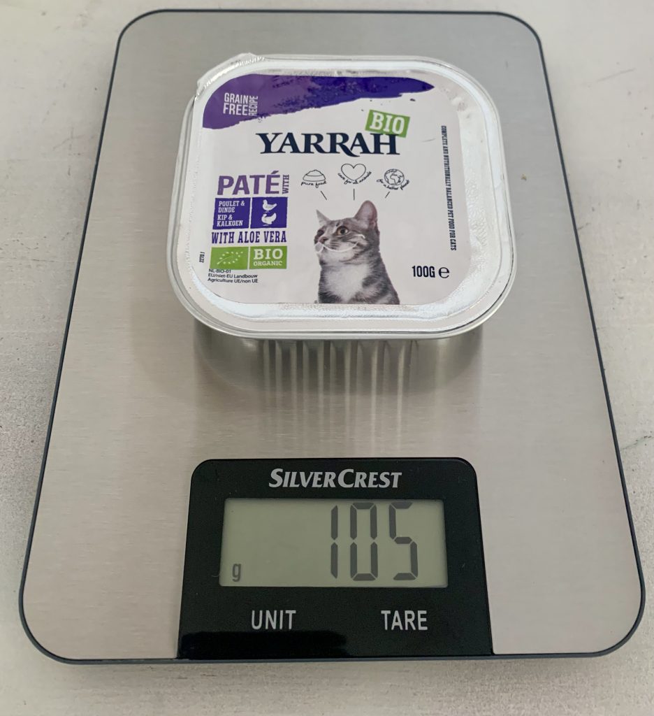 Yarrah Paté mit Huhn, Truthahn und Aloe Vera Bio-Katzenfutter - Gewicht der Schale mit Inhalt