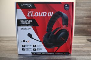 HyperX Cloud III Headset Karton