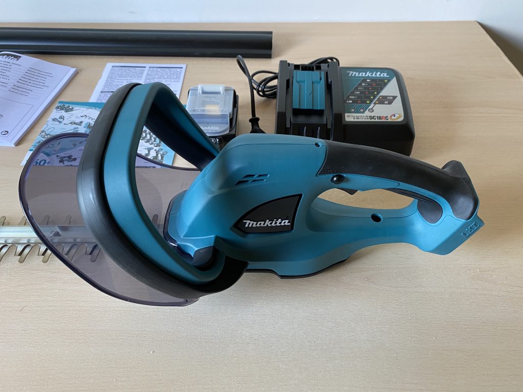 Makita DUH523RF Akku-Heckenschere Griff