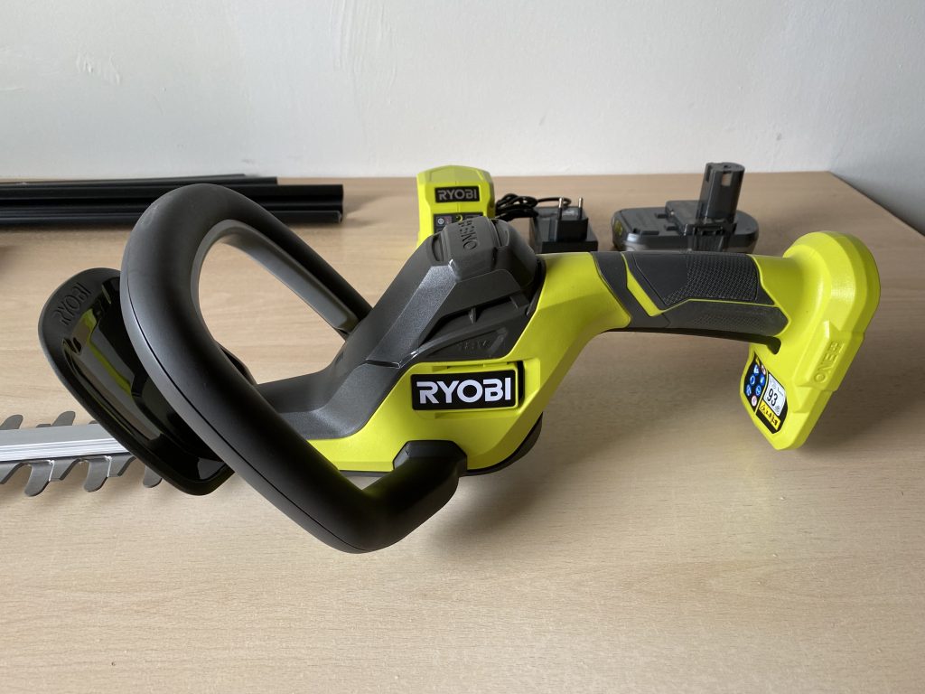 Ryobi ONE+ RY18HT45A-120 Akku-Heckenschere Griff