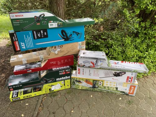 Akku-Heckenschere Alle zusammen verpackt