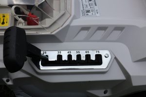 05 Ikra ICM 2-2037 Akku-Rasenmäher Schnitthöhenverstellung