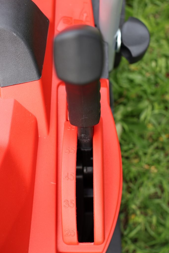 Einhell GE-CM 18-33 Akku-Rasenmäher Schnitthöhenverstellung