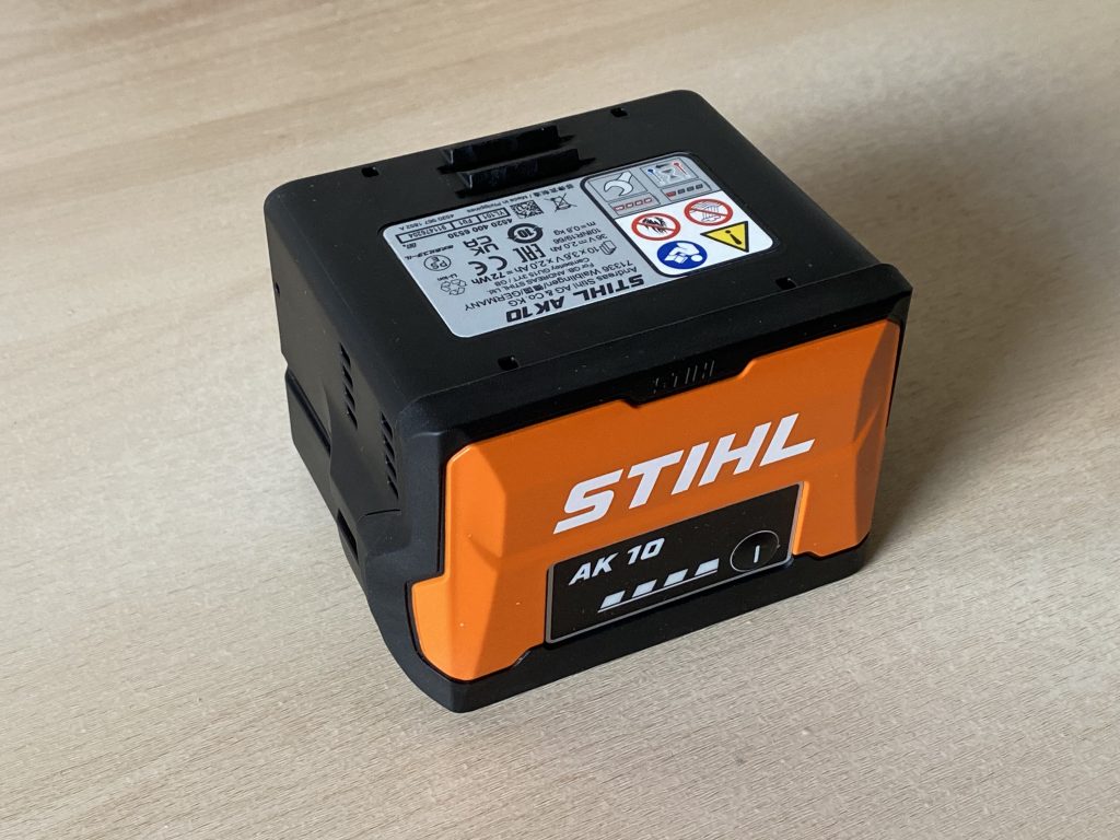 Stihl HSA 50 Akku-Heckenschere Akku