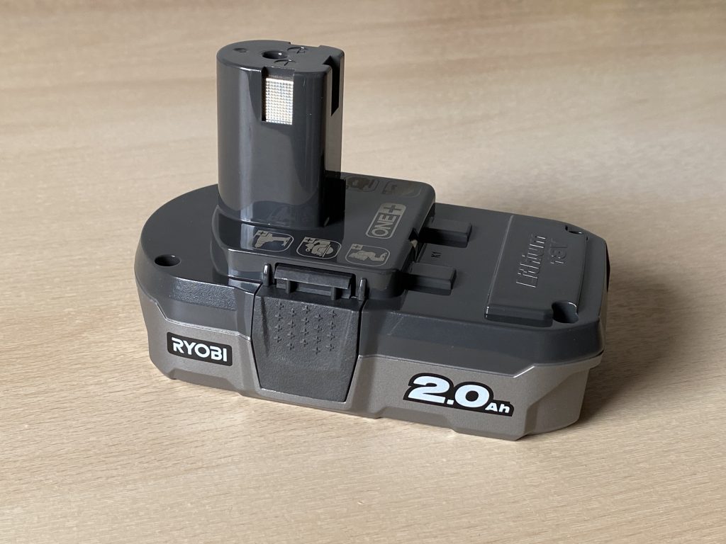 Ryobi ONE+ RY18HT45A-120 Akku-Heckenschere Akku