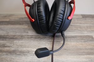 HyperX Cloud III Headset komplett