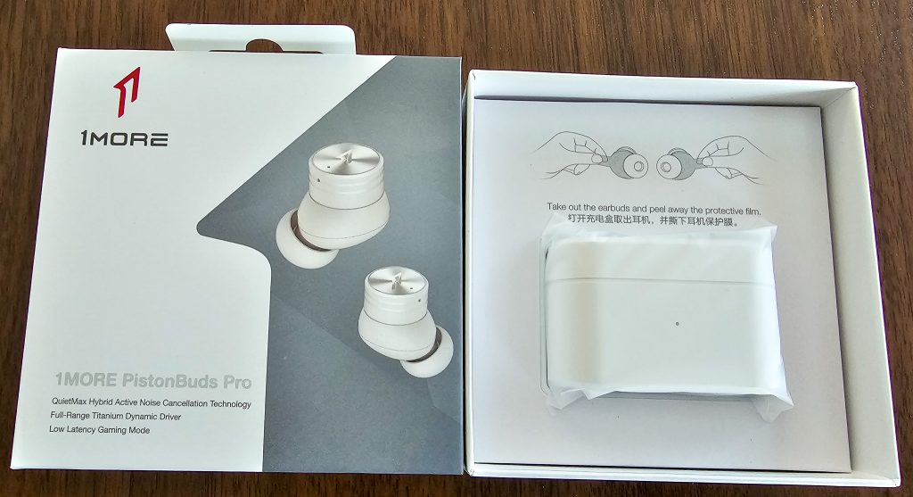 1More PistonBuds Pro Verpackung geöffnet