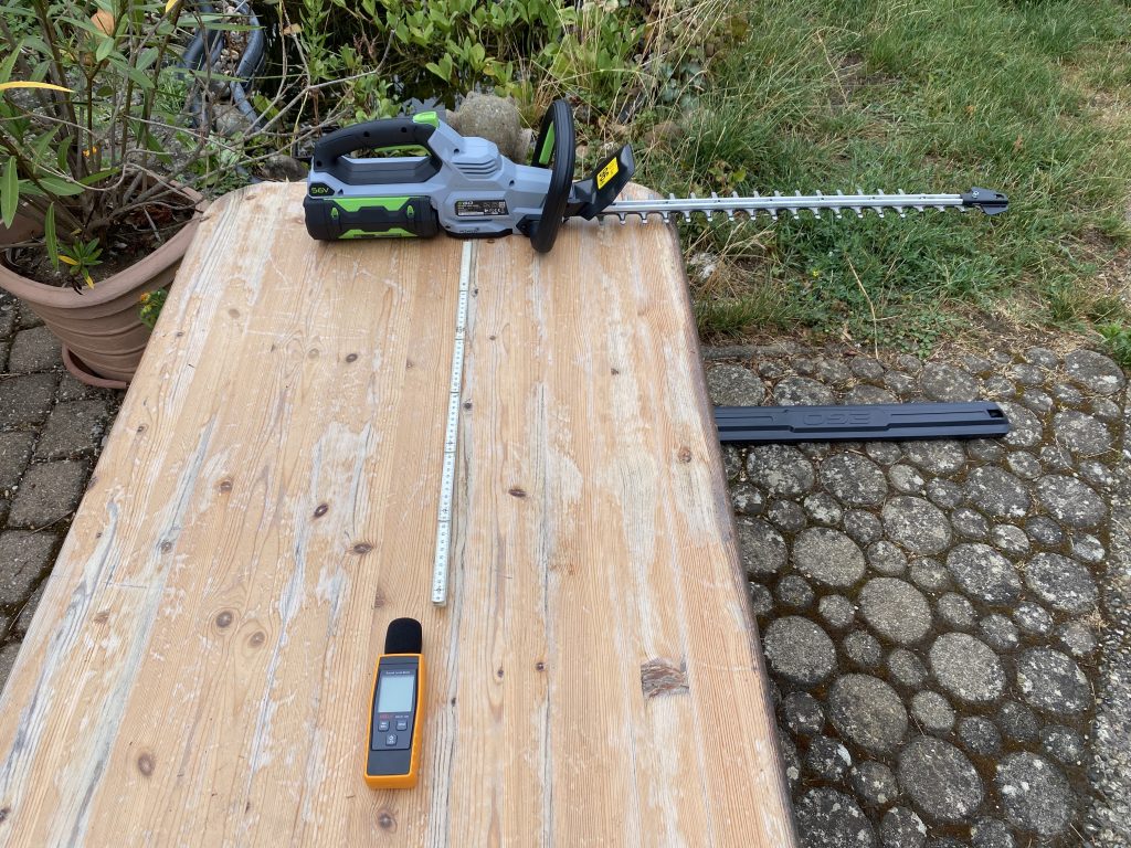 EGO HT2410E Akku-Heckenschere Lautstärke 1